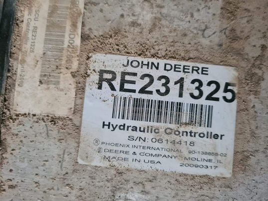 Komputer John Deere RE (RE231325) Steuereinheit für Radtraktor