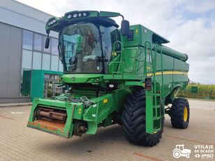 John Deere S670i HM  Getreideernter